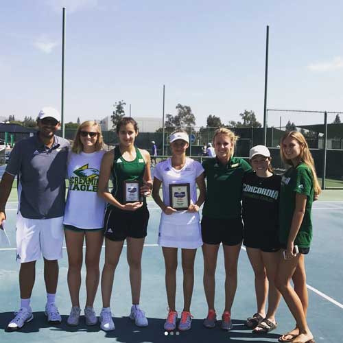 Left to right: Coach Jonathan Sanchez, Johanna Keeline, Ghazal Pakbaten, Anastasiia Kuprina, Hanna Riterova, Ashley Glick, and Haley Diefenbach